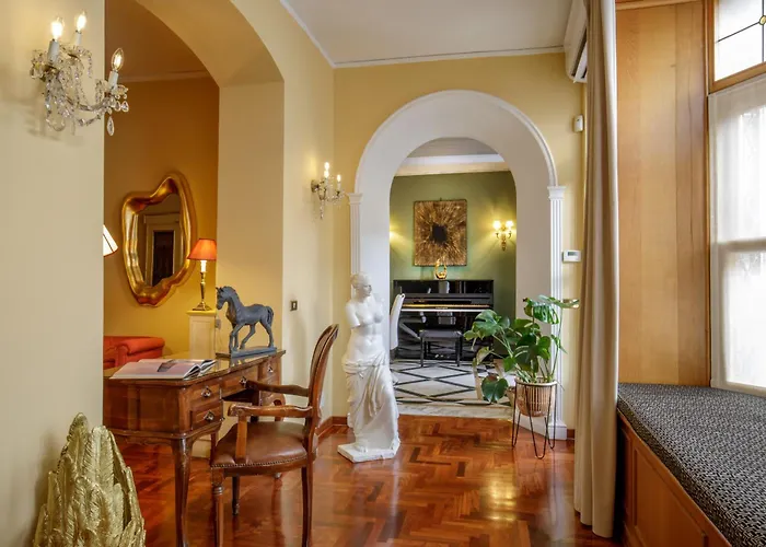 Apartment Condotti Spanish Steps Ambassador Rom